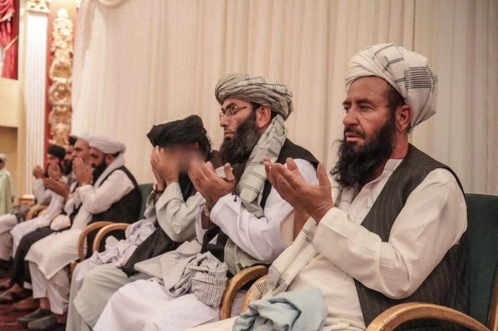 حرکت عجیب طالبان در پخش تصویر وزیر داخلی‌اش +عکس