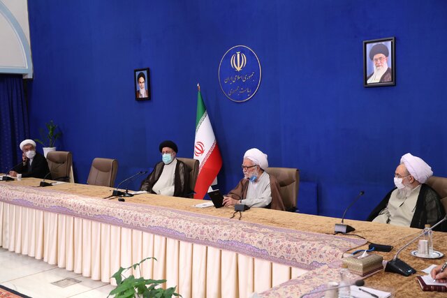 رئیسی: دولت مصمم است از نظرات همه قشر‌ها به‌ویژه روحانیت استفاده کند