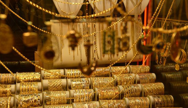 کاهش اندک قیمت‌ها در بازار طلا