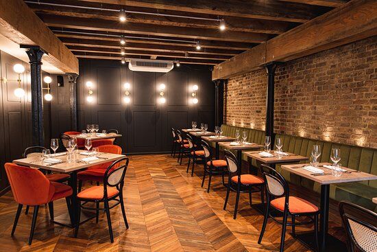 رستوران ستاره فوتبال 