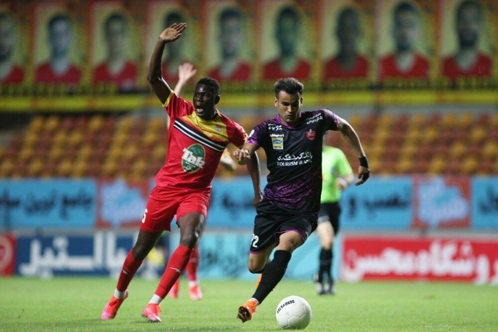 پرسپولیس با شکل و شمایل جدید مقابل فولاد پرسپولیس با شکل و شمایل جدید مقابل فولاد