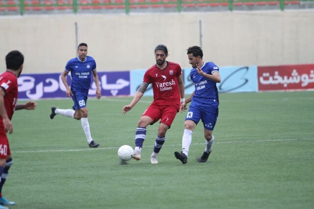 دیدار گل گهر و نساجی 