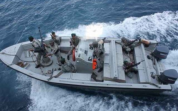 جزئیات دیگری از مواجهه دریایی سپاه و آمریکا/ درگیری خلیج فارس به برجام مربوط است؟
