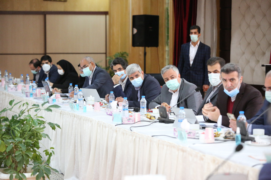 برگزاری نشست تعیین وظایف بخش‌های مختلف بانک ملی ایران برای برون رفت از زیان دهی