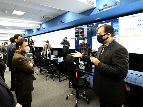 تقدیر وزیر ارتباطات از همراه اول بابت بکارگیری جوانان برای تحول دیجیتال تقدیر وزیر ارتباطات از همراه اول بابت بکارگیری جوانان برای تحول دیجیتال