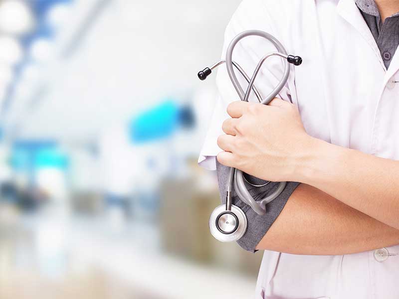 دلیل افزایش مهاجرت پزشکان