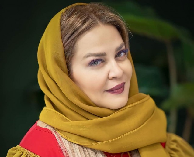 روزنامه آفتاب یزد خطاب به بهاره رهنما: با شوهر پولدارت در ترکیه زندگی می‌کنی و به زخم مردم نمک می‌پاشی؟