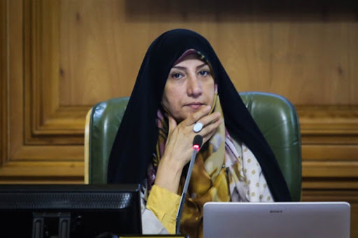 مسئله ارتباطات فامیلی برای دولت ظاهر خوبی ندارد و قابل دفاع نیست/ قطعا دولت با این نوع انتصابات با چالش رو به رو خواهد شد