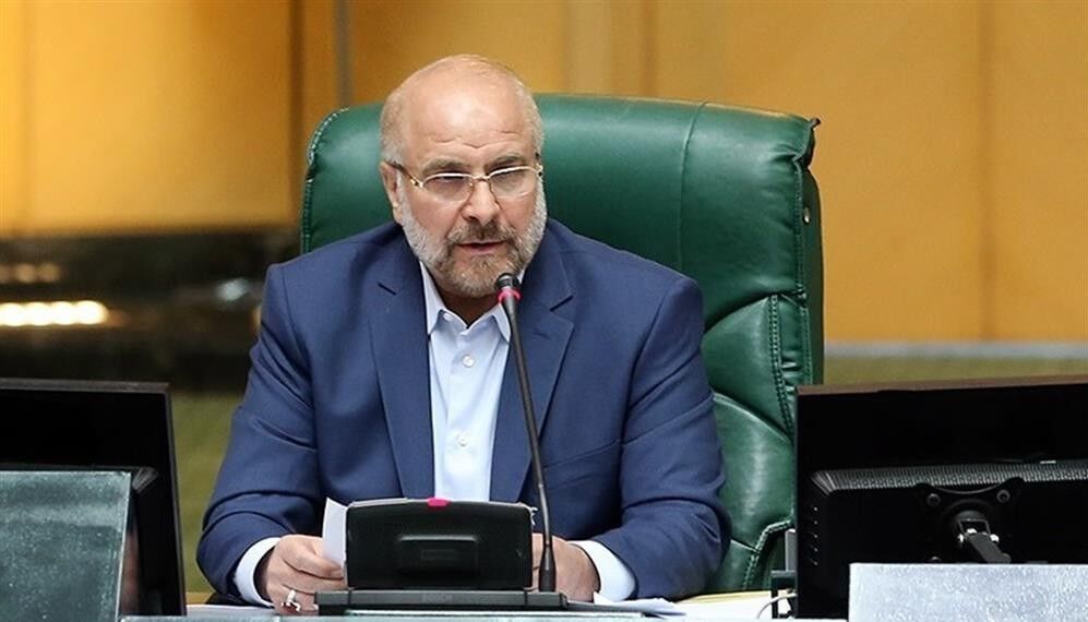 قالیباف: متاسفانه مردم را از صحنه دور نگه داشته‌ایم