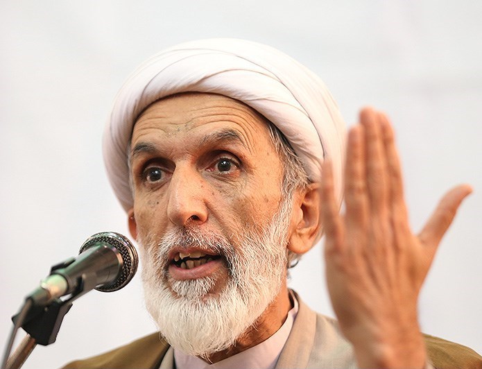 مهدی طائب: مذاکره کنندگان بگویند که اگر با مذاکرات حق ما را ندهند، آن را با زور میگیریم مهدی طائب: مذاکره کنندگان بگویند که اگر با مذاکرات حق ما را ندهند، آن را با زور میگیریم