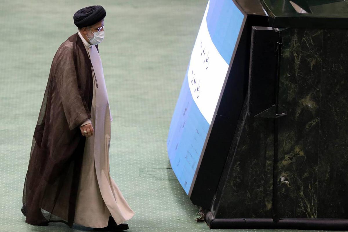 وضعیت رئیسی در مجلس