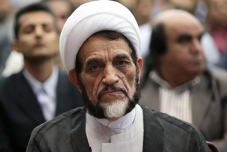 بعد از ۲ سال تعطیلی نماز جمعه، طوری حرف نزنیم که مردم دچار شکاف شوند/ دشمنان روی کلمه به کلمه این خطبه‌ها مانور می‌دهند