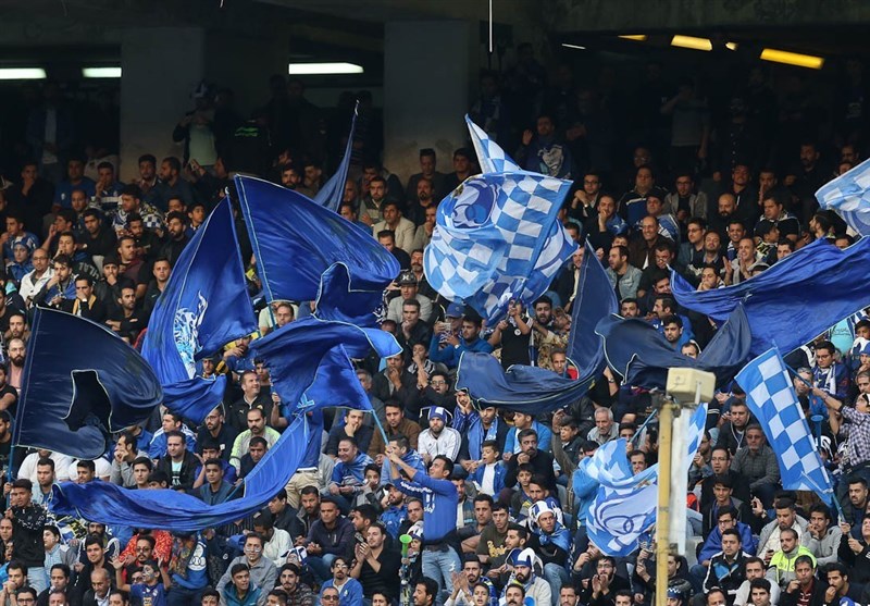 بازگشت هواداران آبی به ورزشگاه/ استقلال-نساجی با حضور تماشاگر بازگشت هواداران آبی به ورزشگاه/ استقلال-نساجی با حضور تماشاگر