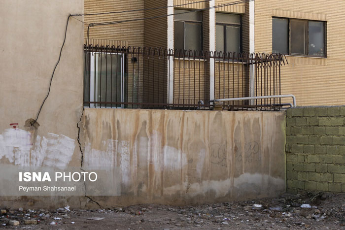 تخلیه یک شهرک بخاطر فرونشست زمین در اصفهان