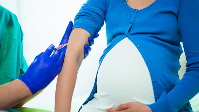 واکسیناسیون مادران باردار