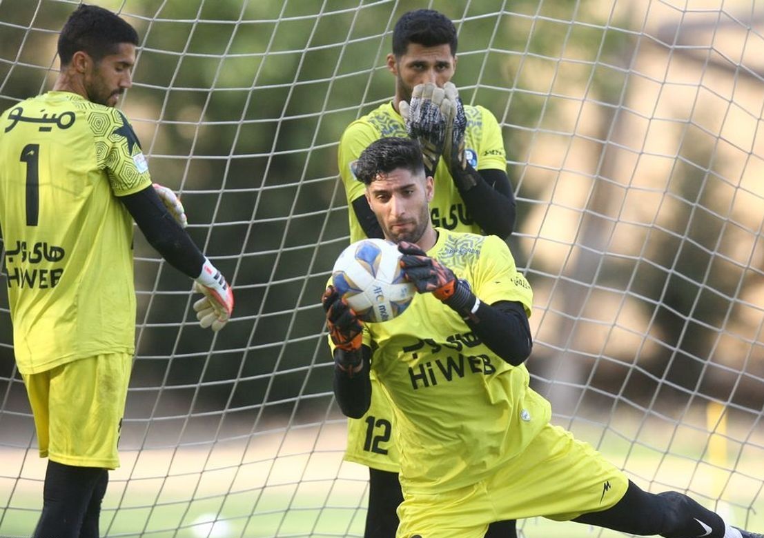 دروازه بان استقلال