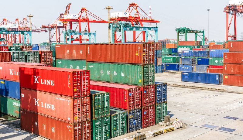 افزایش ۱۷۰ واحد درصدی تورم کالا‌های وارداتی در سال ۹۹