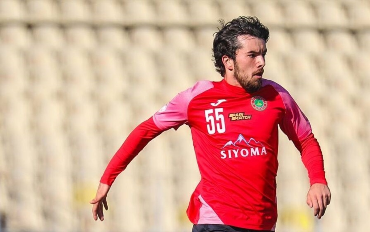 مدافع پرسپولیس