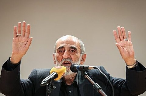 حسین شریعتمداری