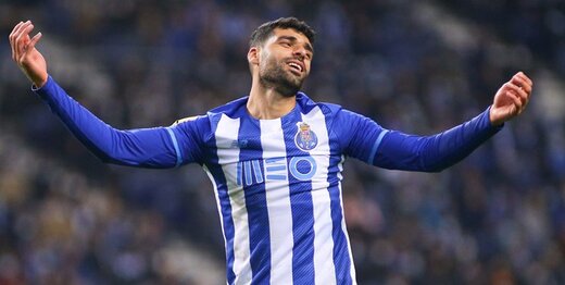 طارمی در ترکیب پورتو