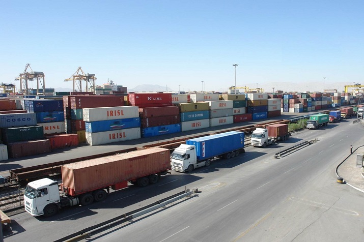 رشد دو و نیم برابری حمل کانتینر‌های وارداتی ایران‌خودرو