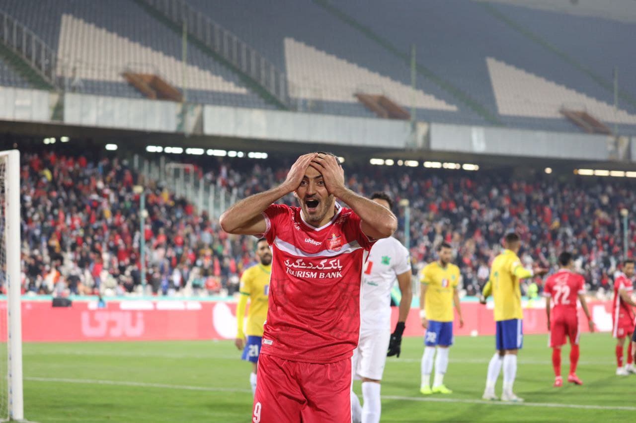 آبروریزی بزرگ در بازی پرسپولیس - نفت آبروریزی بزرگ در بازی پرسپولیس - نفت