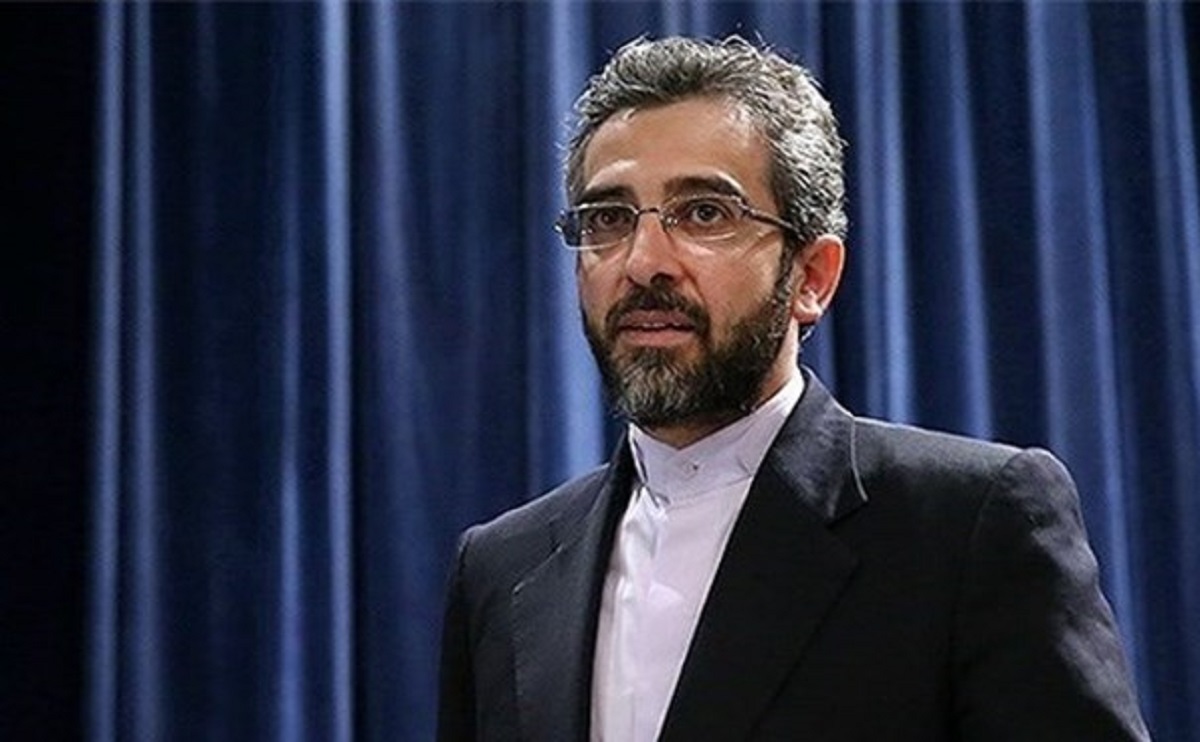 علی باقری وارد وین شد