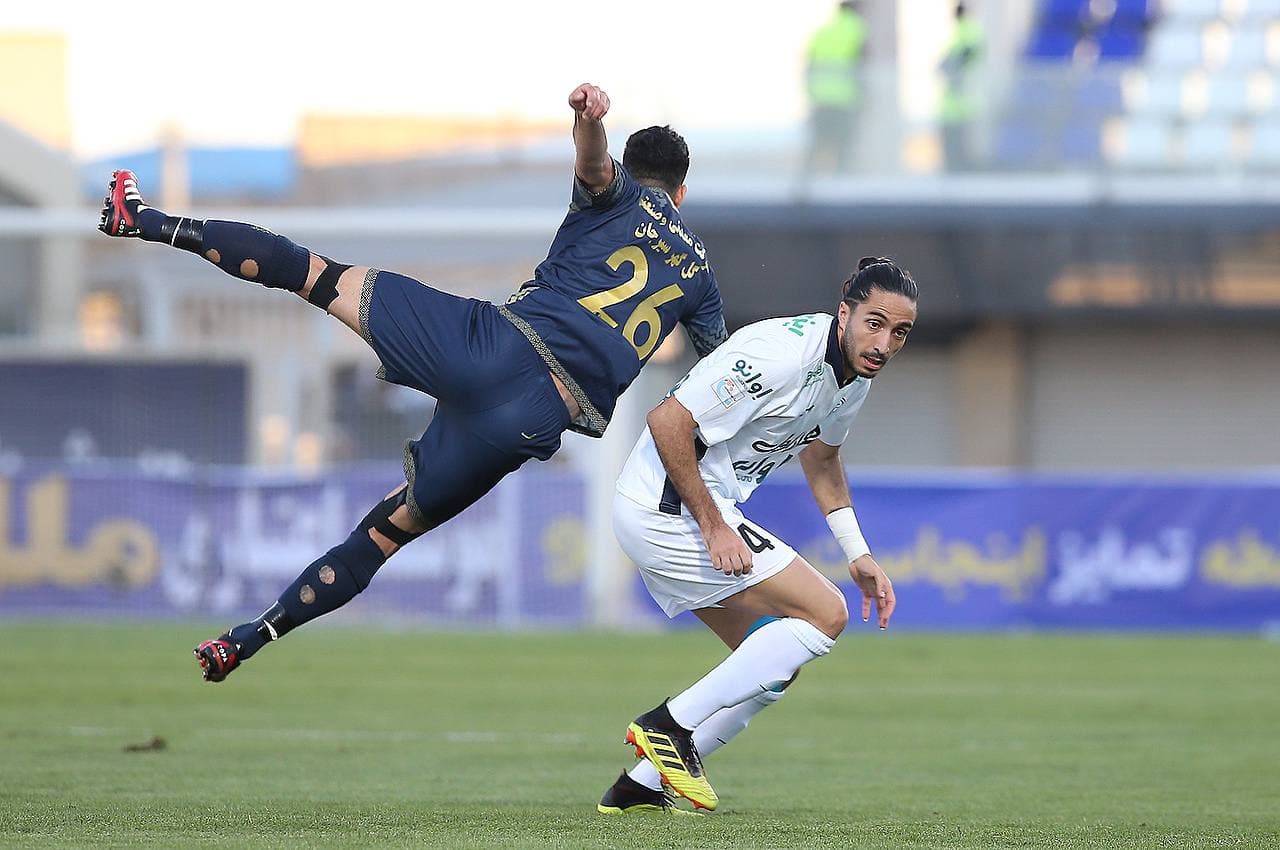 نتیجه بازی استقلال - گل گهر