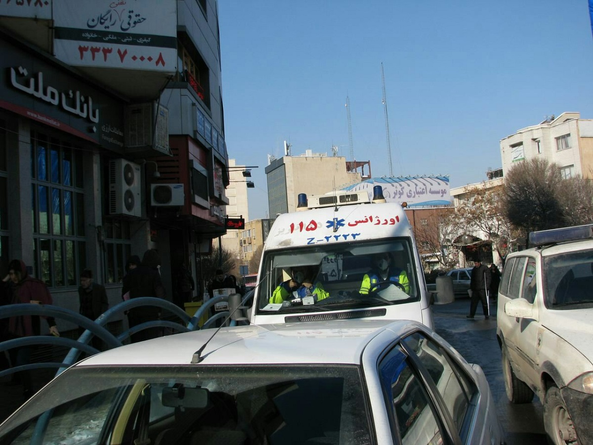 استقرار اورژانس در معابر به‌دلیل آلودگی هوا