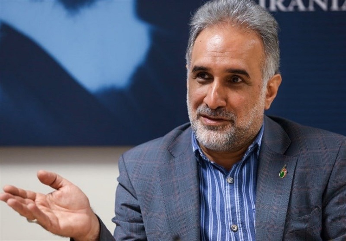 کنایه یک فعال سیاسی به نمایندگان مجلس: اکثرشان بار اول است که در قوه مقننه حضور دارند