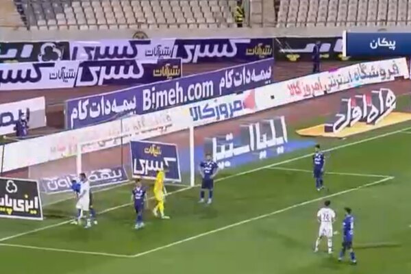 رفتار غیرحرفهای و عجیب باشگاه استقلال رفتار غیرحرفهای و عجیب باشگاه استقلال