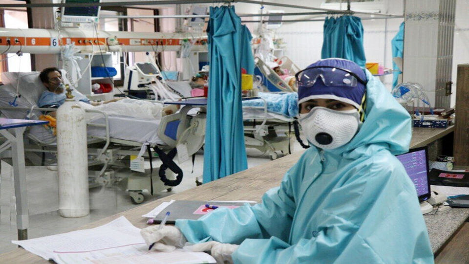 آخرین آمار ویروس کرونا در ایران؛ ۷۱۹۹۸۶۱ نفر مبتلا و ۱۴۰۷۱۱ نفر فوتی