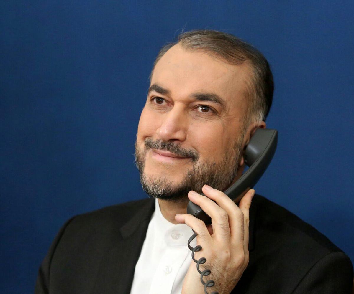 تماس تلفنی وزرای خارجه ایران و اوکراین 