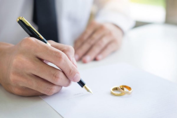 انتقال اموال برای فرار از مهریه انتقال اموال برای فرار از مهریه