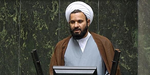 انگیزه‌ای برای ایجاد تغییر در کابینه از سوی دولت نمی‌بینم/ دولت خودش را هرچه سریع‌تر جمع و جور کند