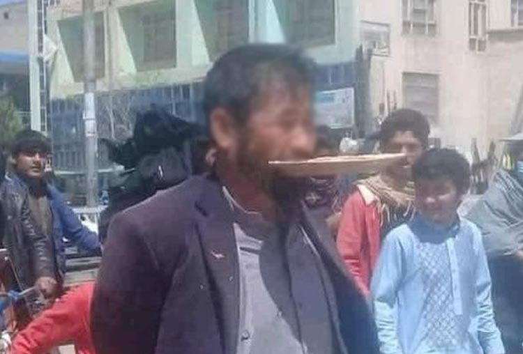 مجازات عجیب طالبان برای روزه خواری +عکس