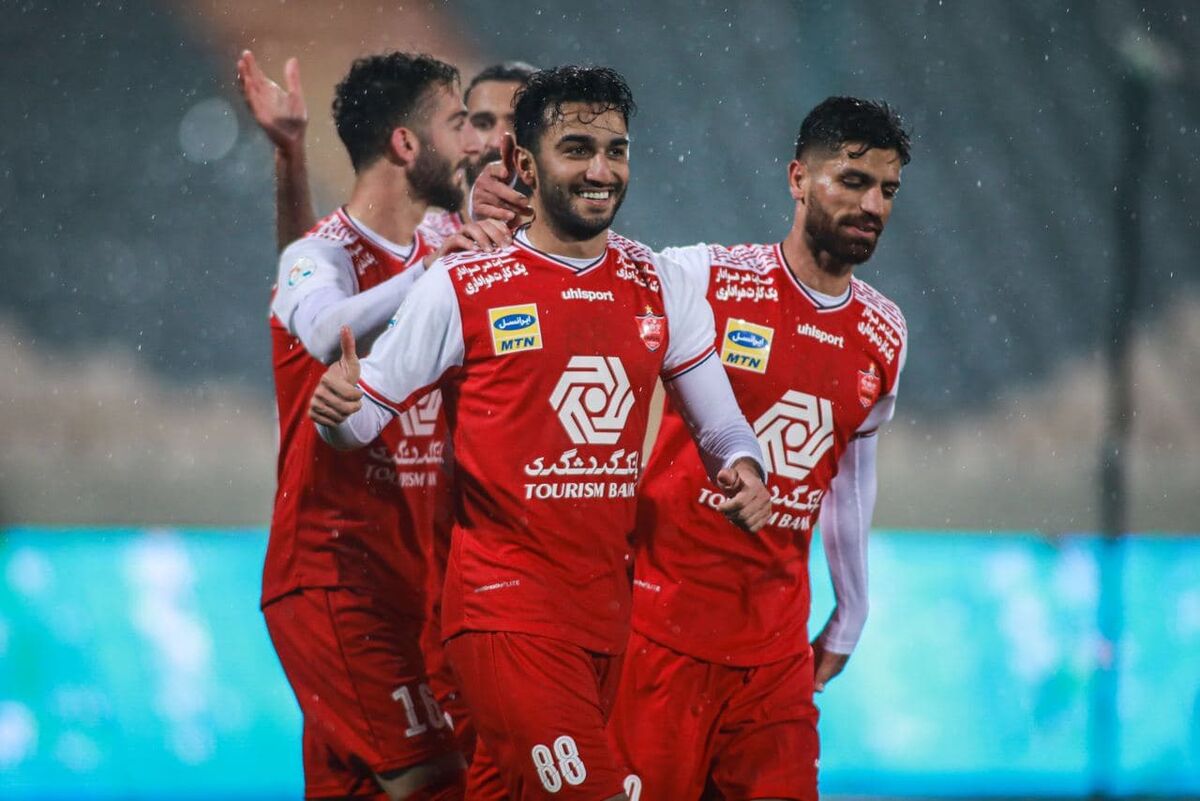 سیامک نعمتی