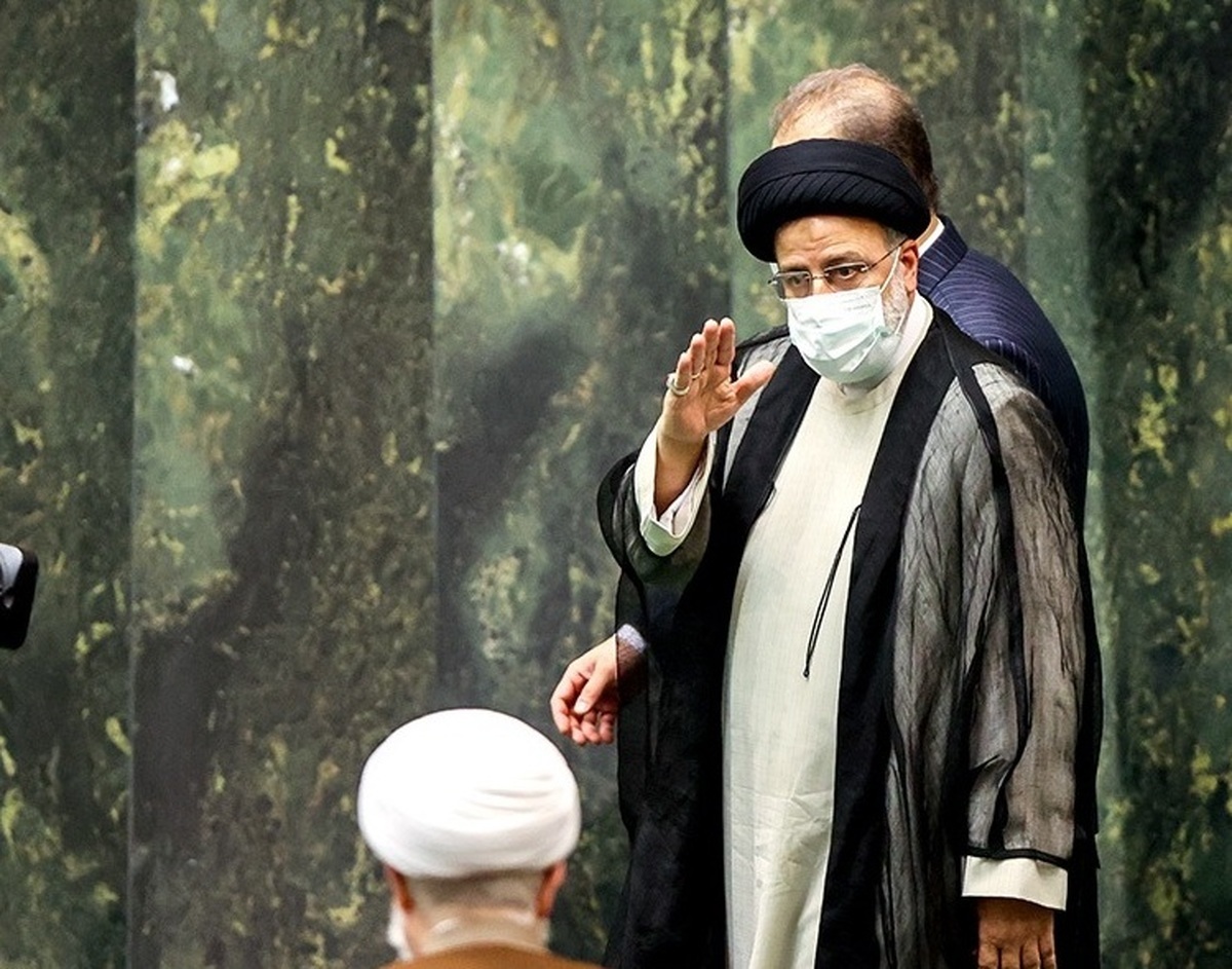 حمله کیهان به محسن هاشمی: دستاورد‌های این ۱۶ ماه با کل آن ۸ سال برابری می‌کند!