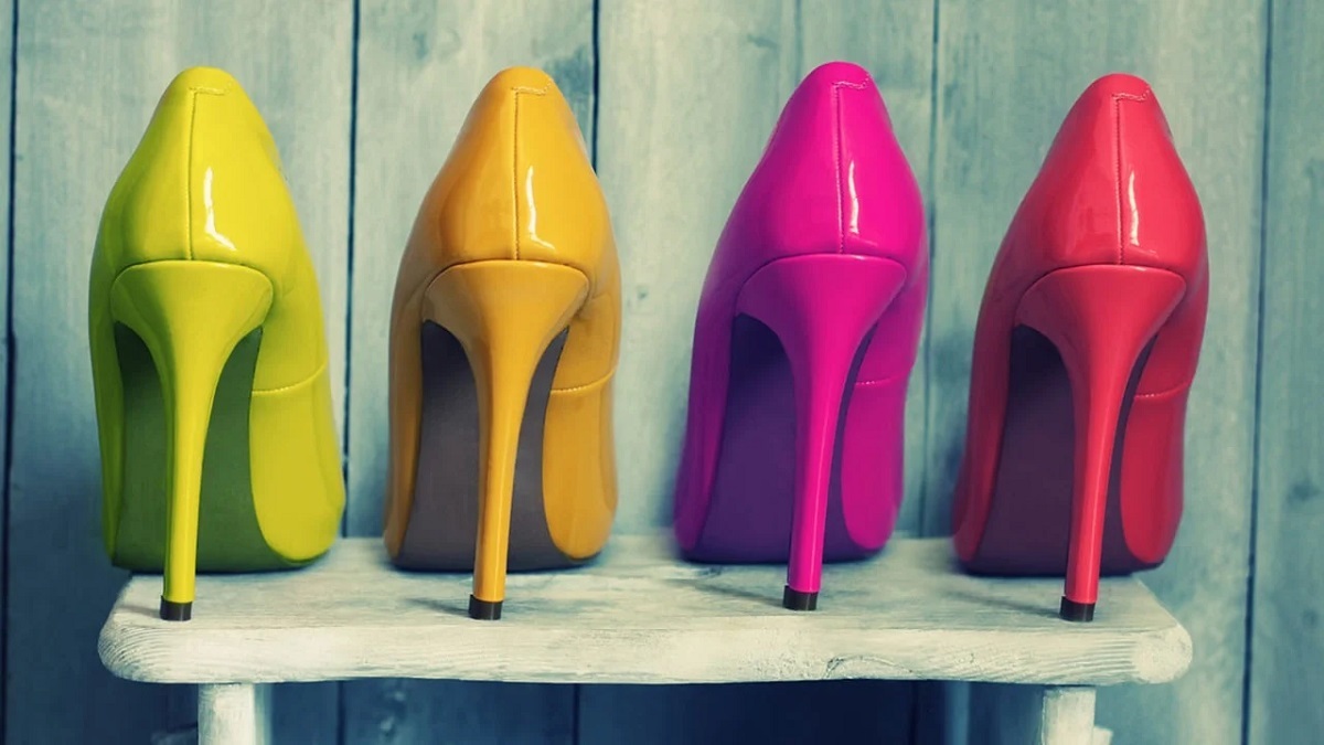 عوارض کفش پاشنه بلند برای بانوان عوارض کفش پاشنه بلند برای بانوان