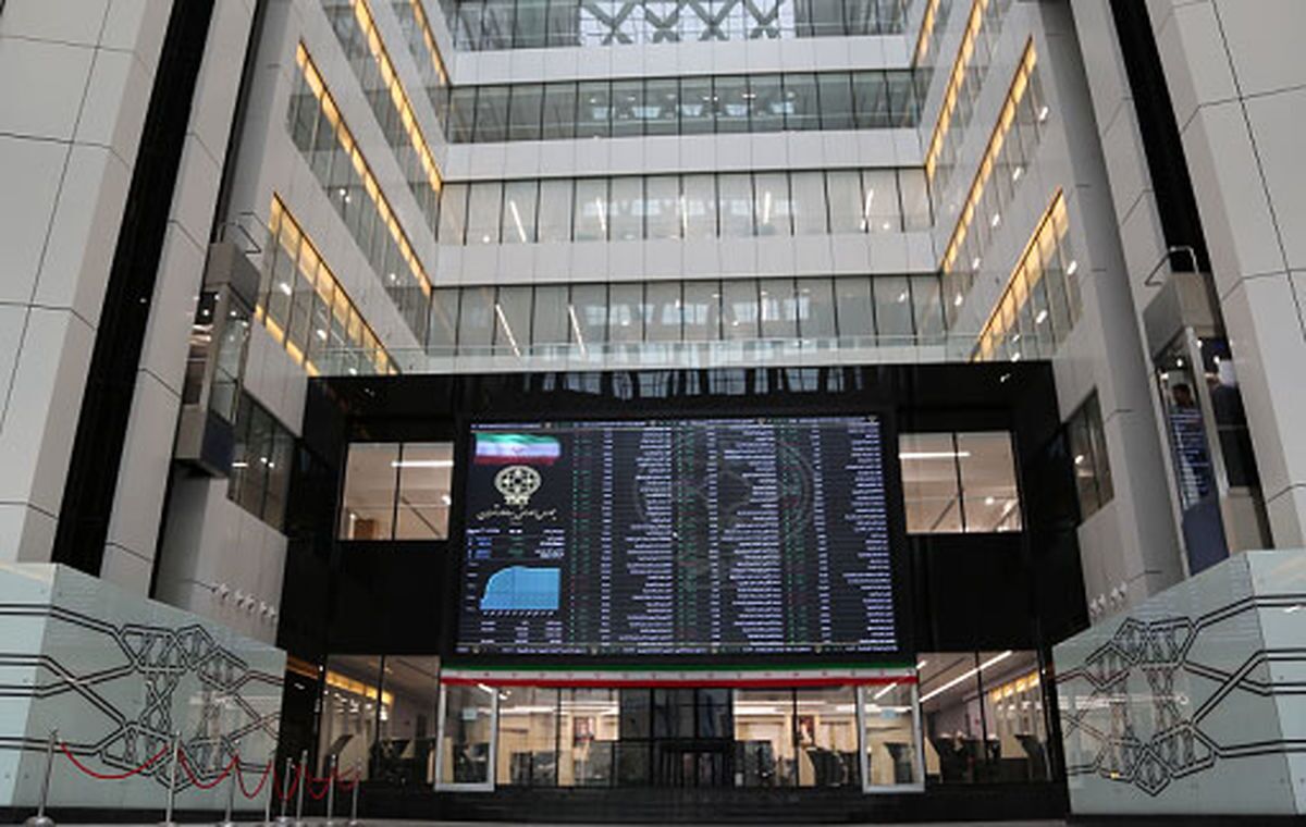 پیش بینی بورس فردا ۱۷ دی ماه ۱۴۰۱