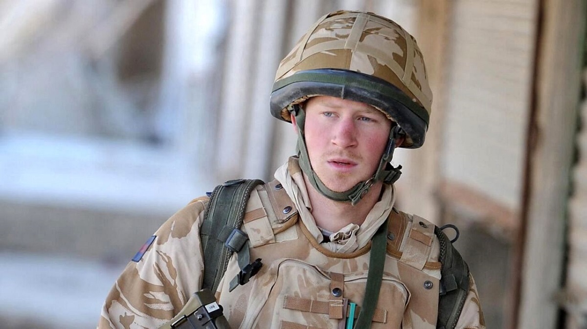 شاهزاده انگلیس به خیانت علیه ارتش متهم شد