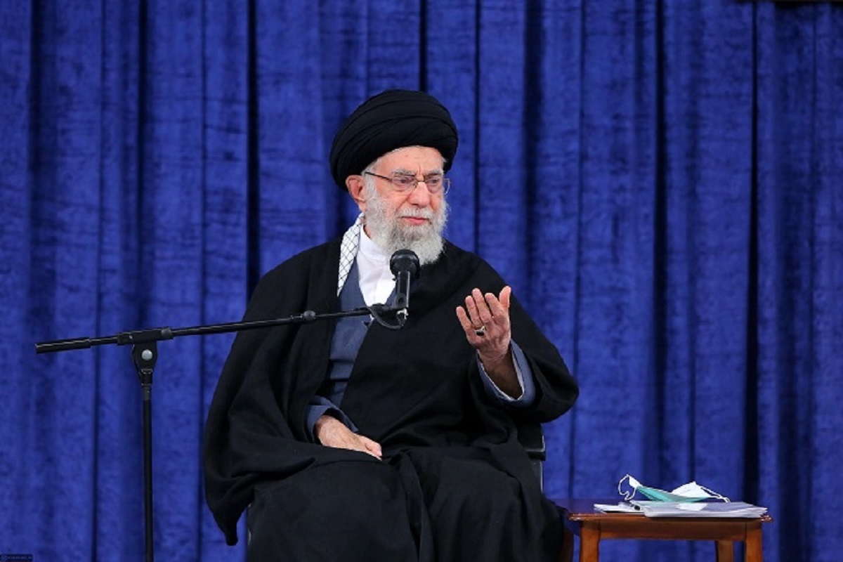 رهبر انقلاب