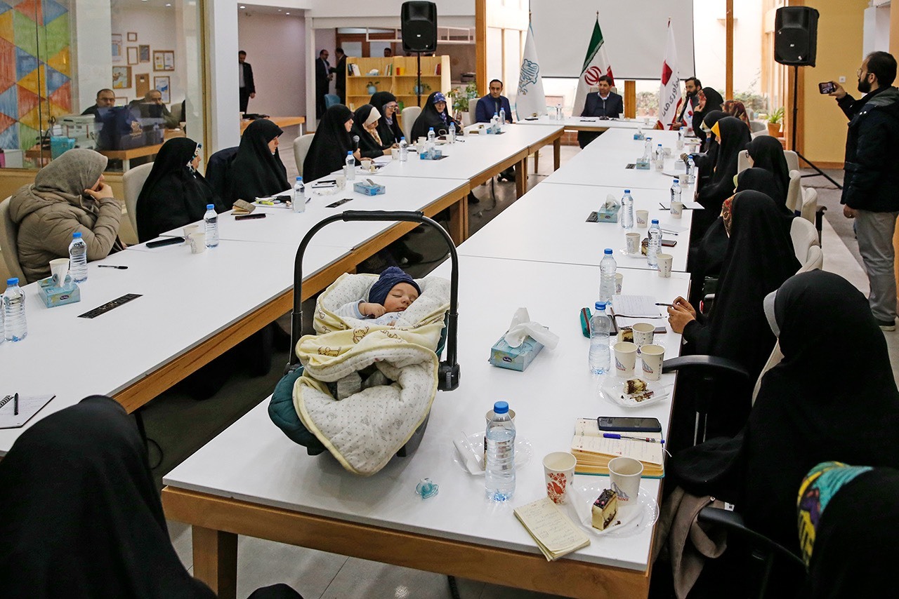 قدردانی دکتر مخبر از مردم فهیم ایران برای کمک به مدیریت مصرف گاز در روزهای گذشته قدردانی دکتر مخبر از مردم فهیم ایران برای کمک به مدیریت مصرف گاز در روزهای گذشته