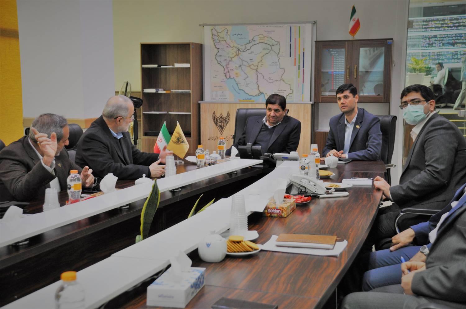 حضور سرزده و بازدید دکتر مخبر از شرکت راه آهن و اتاق مدیریت بحران و کنترل مرکزی خطوط ریلی کشور