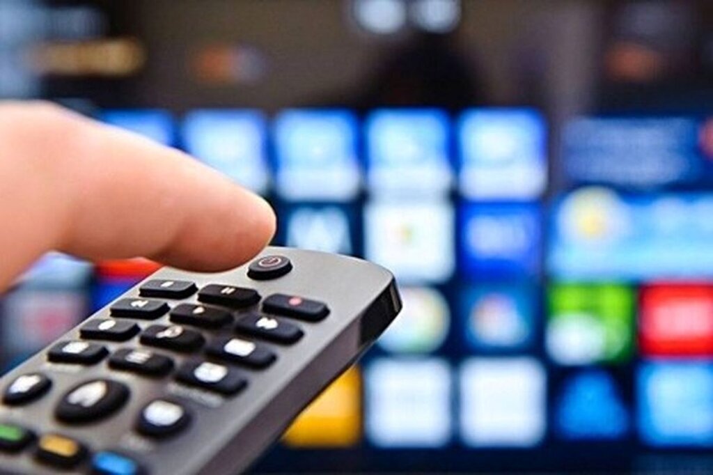 مجری تلویزیون