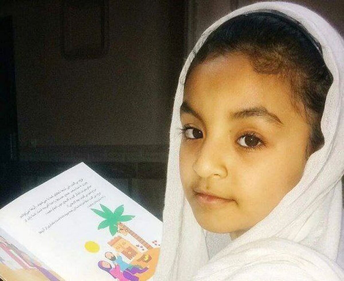 لباس شخصی‌ها به ماشین حامل سها اعتباری شلیک کرده‌اند/ درست نیست تقصیر را گردن مردم بیاندازیم