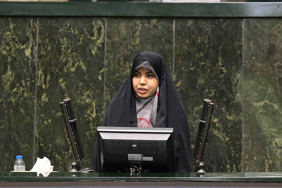 نماینده مجلس: اروپا باید بابت امنیت کشتی‌هایش در تنگه هرمز عوارض بدهد