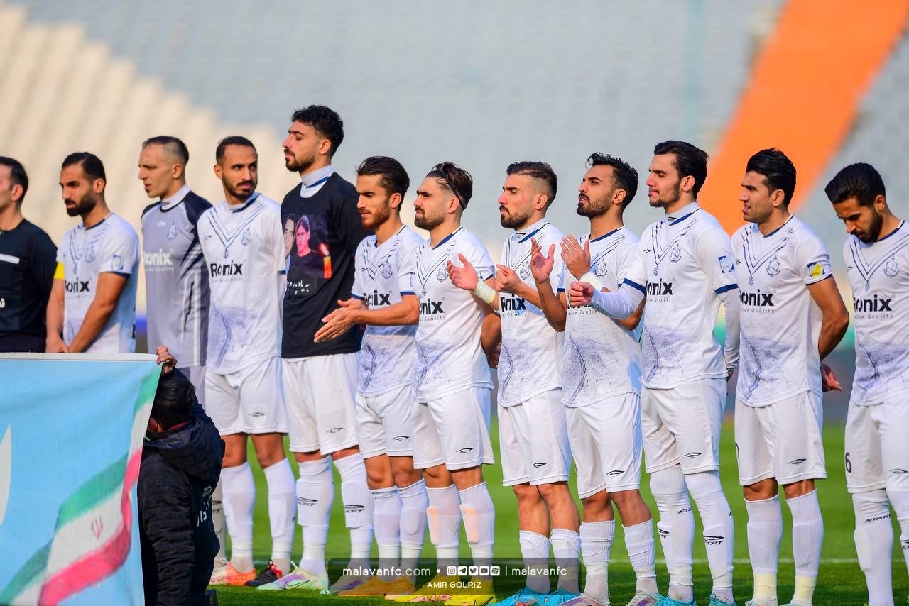 اقدام قابل تحسین باشگاه ملوان برای یادبود زلزله‌زدگان خوی +فیلم