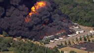 آتش‌سوزی بزرگ در کارخانه‌ای در شیکاگوی آمریکا +فیلم
