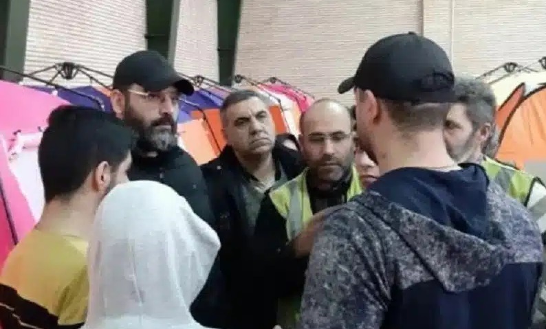 احسان علیخانی، پرویز پرستویی و رسول خادم در مناطق زلزله‌زده خوی +فیلم